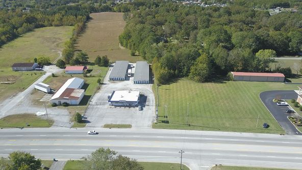 1857 Hillsboro Blvd, Manchester, TN 37355
